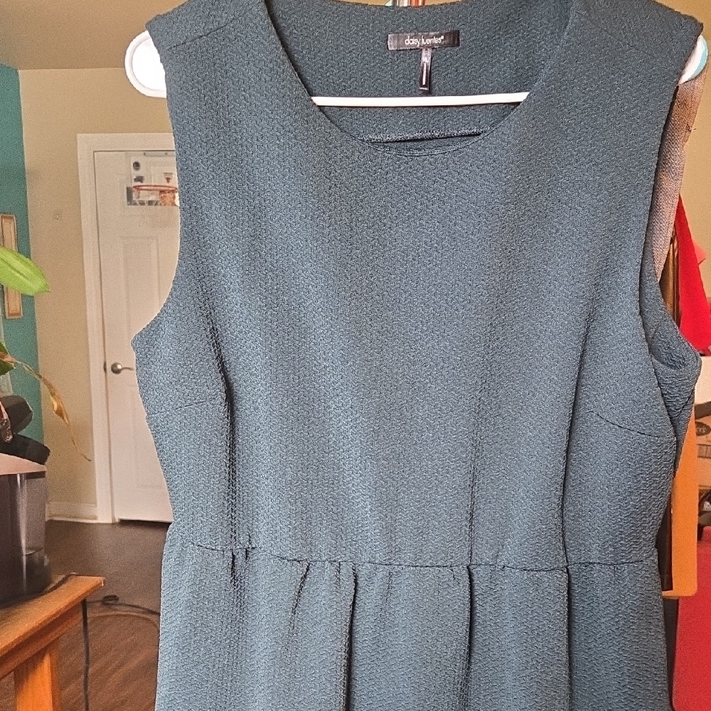Daisy Fuentes Green Sleeveless Crew Neck A-Line Midi Dress